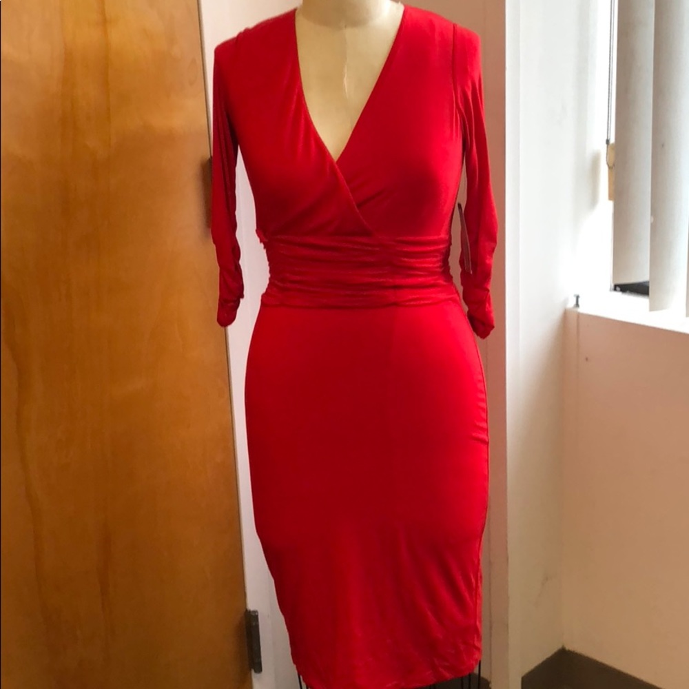 Perfect holiday dress in Red!